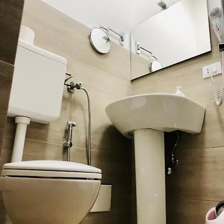 Venice Tour Bed & Breakfast Mestre