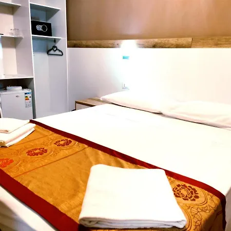 Bed & Breakfast Venice Tour *