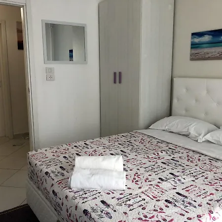 Bed & Breakfast Venice Tour *