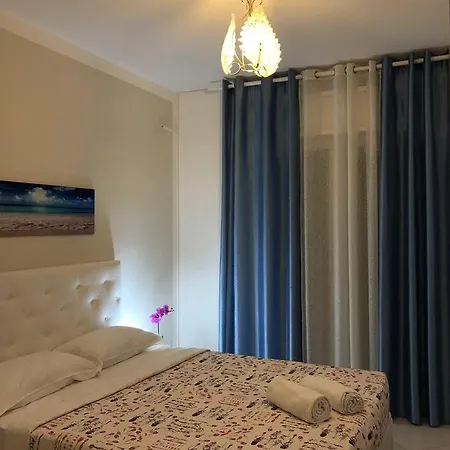 Bed & Breakfast Venice Tour *
