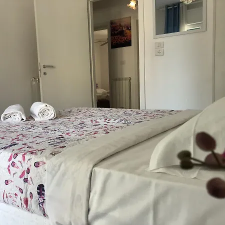 Venice Tour Bed & Breakfast Mestre